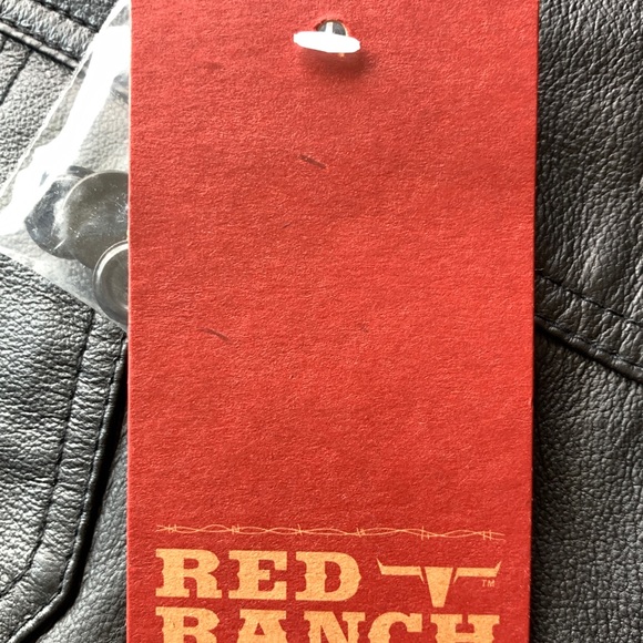 Red Ranch Leather Vest - Picture 4 of 6